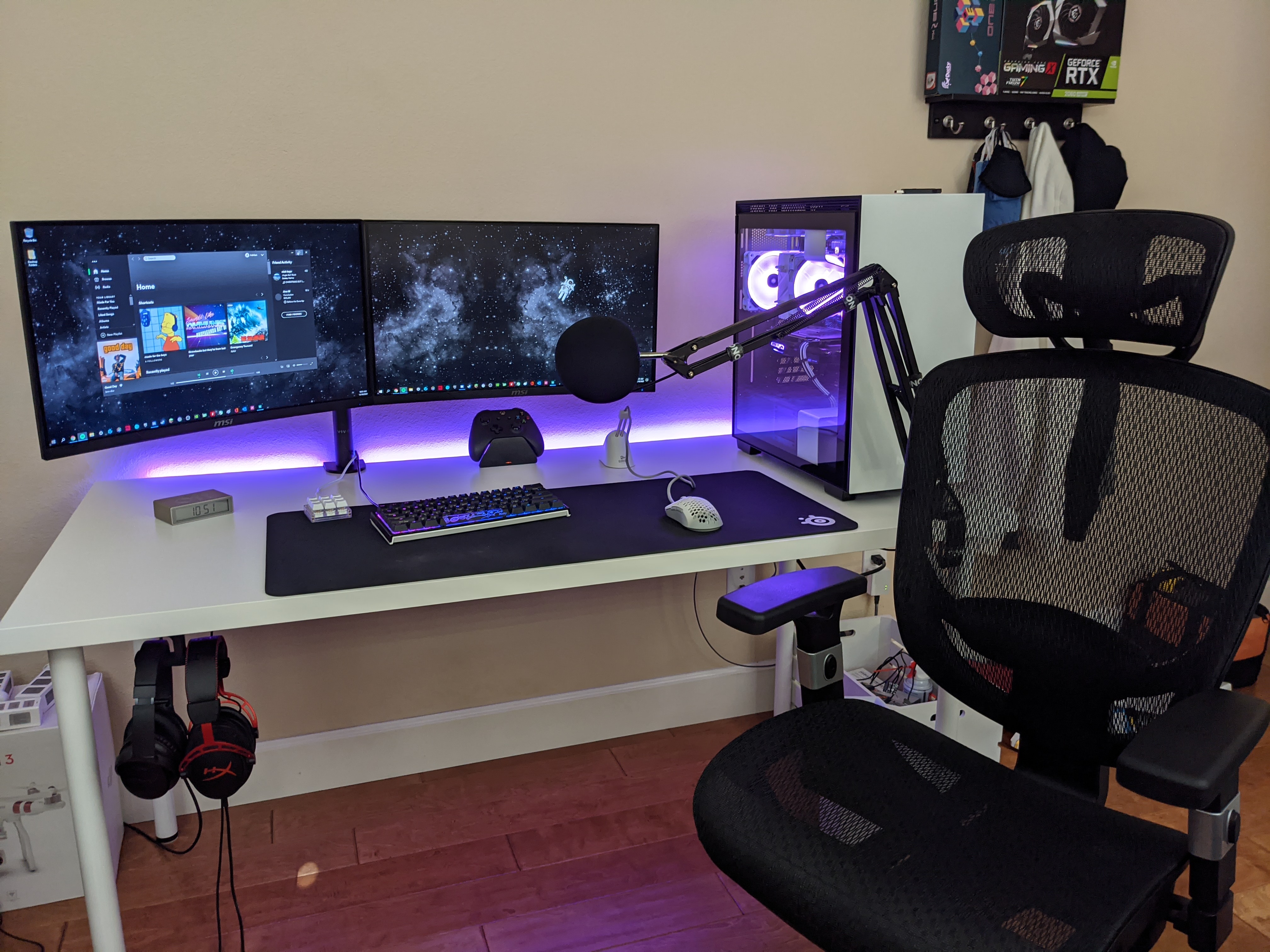Complete custom productivity/gaming setup